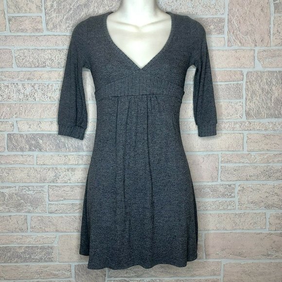Kimche Blue V-Neck Tunic Dark Grey Women's Top 3/4 Sleeve Form Fitting Size S - Picture 3 of 8
